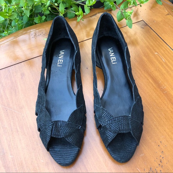 Vaneli Andi Flats Black Shoes - Picture 2 of 4